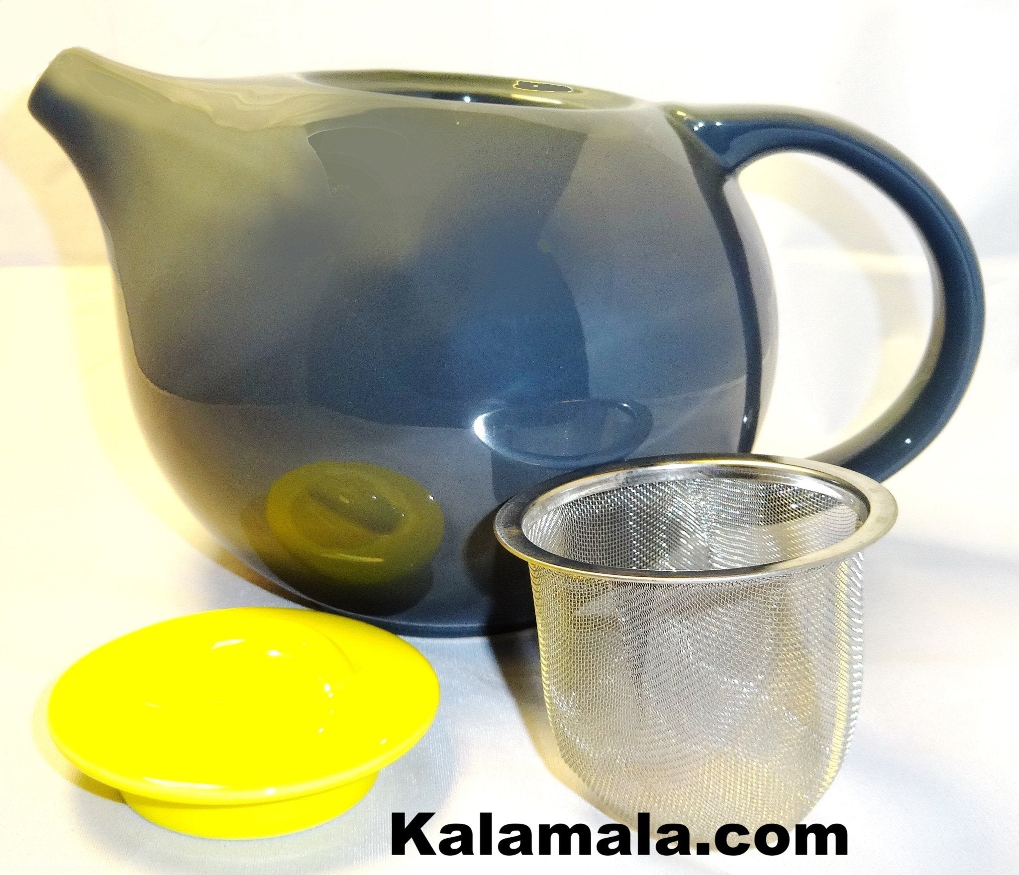 https://www.kalamala.com/cdn/shop/products/tea-pot-botero-collection-ghoori-chini-kalamala-858686_2048x.jpg?v=1695044488